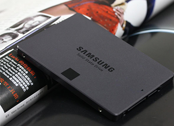 三星固态盘128GB 硬盘插在电脑上无任何反